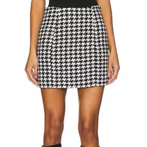 NWT Favorite Daughter Black and White Houndstooth Skirt - “First Wife Skirt”